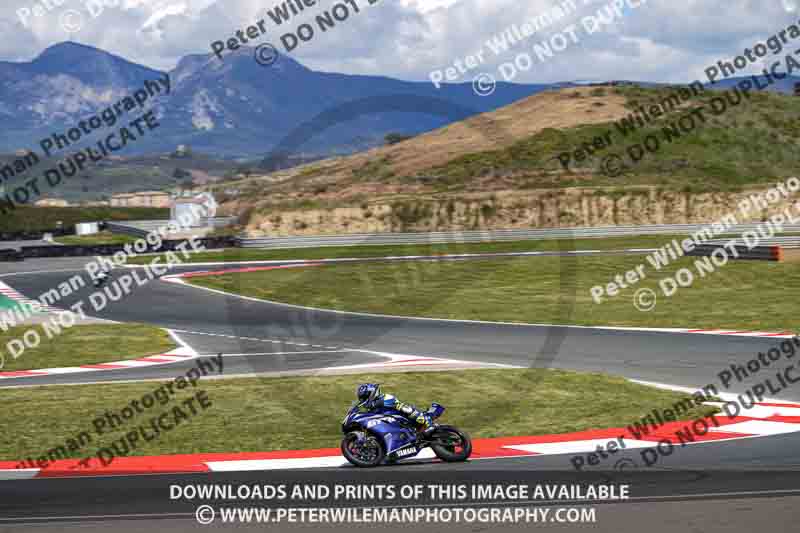 cadwell no limits trackday;cadwell park;cadwell park photographs;cadwell trackday photographs;enduro digital images;event digital images;eventdigitalimages;navarra;no limits trackdays;peter wileman photography;racing digital images;trackday digital images;trackday photos